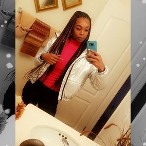 Meet your Posher, Quay